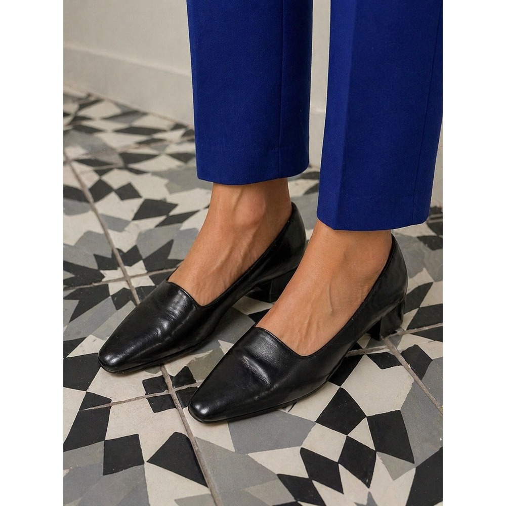 Amalfi Italy Black Leather Square Toe Block Heel Pumps Womens Size 5 AA Narrow